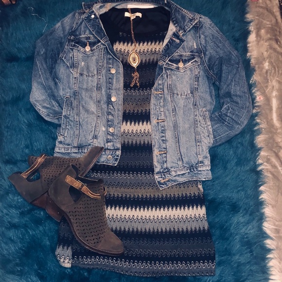 NWOT YA LOS ANGELES LS Dress - Picture 2 of 6